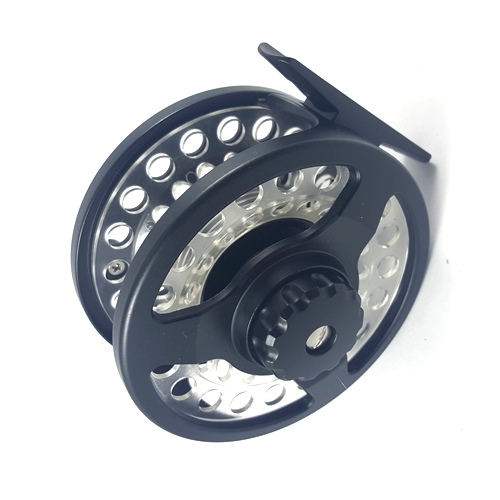  Greys Fin Cassette Fly Reel, Size 5/6, Features Cutting Edge  Design and Precision Manufacturing, Disc Drag System, Includes Spare Spools  and Carry Case : Sports & Outdoors